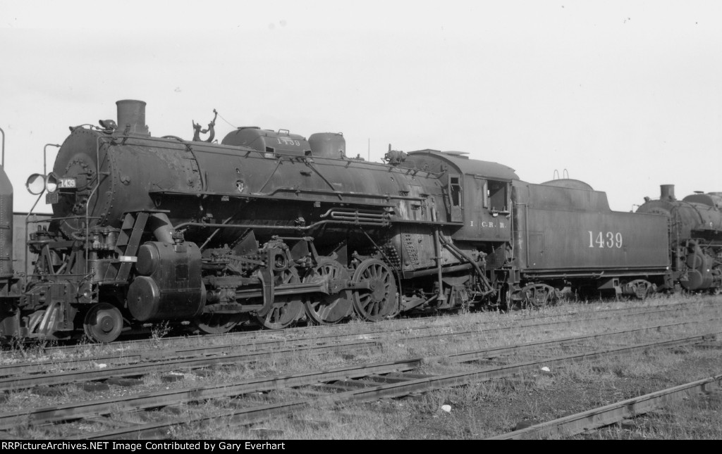 IC 2-8-2 #1439 - Illinois Central